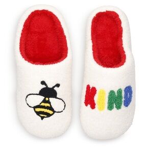 Arden White Slippers with Bee and Kind Design size 6/7